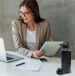 Drinkfles - Onyx Black - 1 Liter - Extra Dop Met Rietje & Drinktuit - Waterfles Met Rietje - Isoleerfles - BPA Vrij - Lekvrij 15 Drinkfles - Onyx Black - 1 Liter - Extra Dop Met Rietje & Drinktuit - Waterfles Met Rietje - Isoleerfles - BPA Vrij - Lekvrij -Merkloos Winkel 1193x1200 5