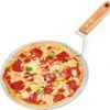 Luxe Pizzaschep Voor Verse Pizza - Extra Groot - RVS 30CM - Grote Pizza Schep Voor Oven Of BBQ Barbecue - Hout Handvat - Pizzaspatel Voor Zelfgemaakte Ovenpizza 2 Luxe Pizzaschep Voor Verse Pizza - Extra Groot - RVS 30CM - Grote Pizza Schep Voor Oven Of BBQ Barbecue - Hout Handvat - Pizzaspatel Voor Zelfgemaakte Ovenpizza -Merkloos Winkel 1200x1127