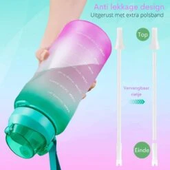 Motivatie Waterfles 2 Liter - Bidon - Sportdrankfles - Grote Waterfles - Gallon - Rietje - Tijdsmarkering - Groen/Paars -Merkloos Winkel 1200x1200 1155
