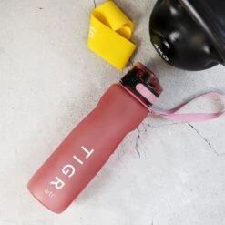 TIGR The Athlete - Drinkfles - Waterfles Met Fruit Filter - 1000ml - Groen - Met Mengbal Voor Shakes -Merkloos Winkel 1200x1200 1179