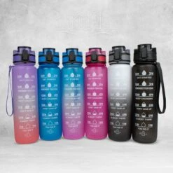 Nimma® Motivatie Waterfles - 1 Liter Drinkfles - Met Tijdmarkeringen En Fruitfilter - Roze Paars 18 Nimma® Motivatie Waterfles - 1 Liter Drinkfles - Met Tijdmarkeringen En Fruitfilter - Roze Paars -Merkloos Winkel 1200x1200 1235