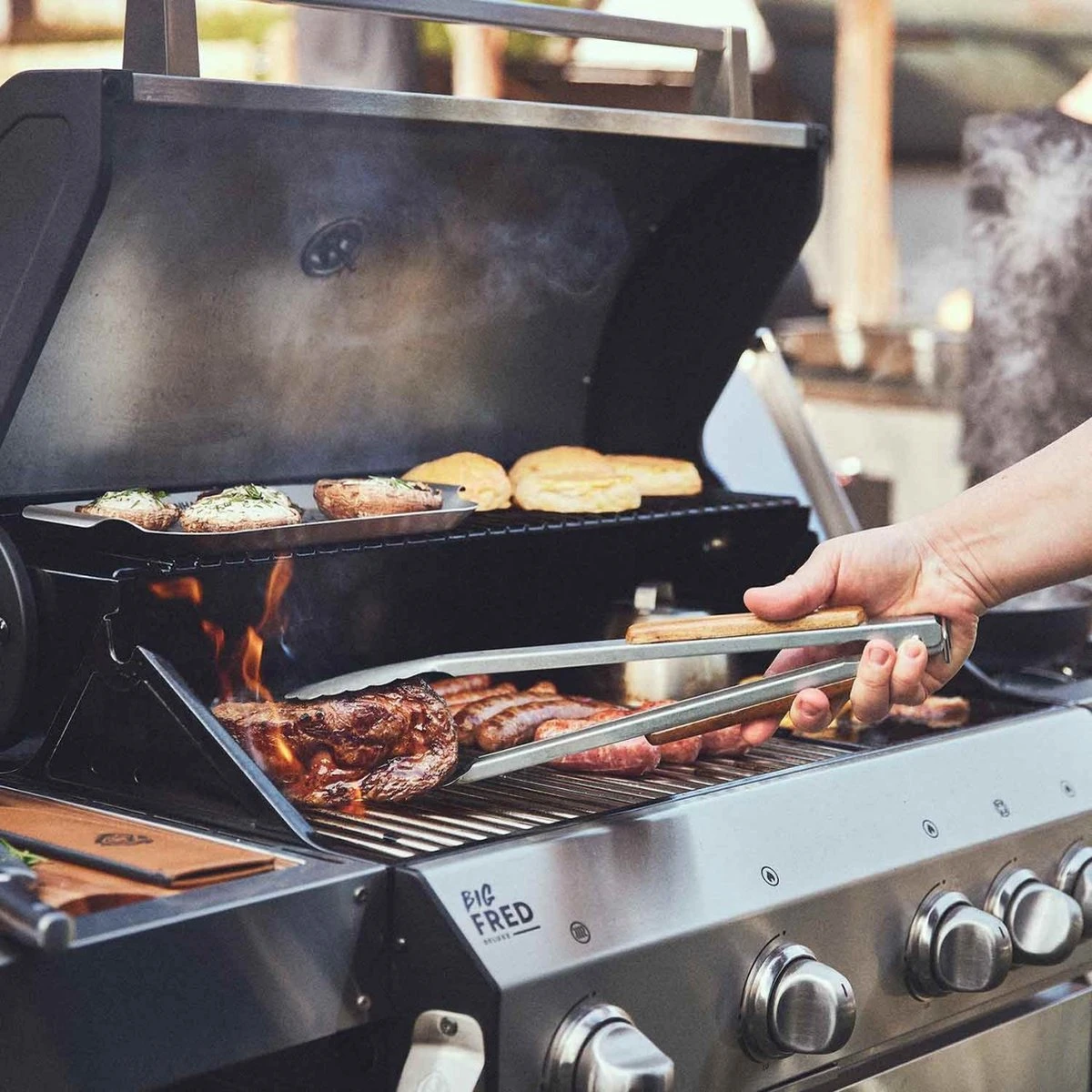 Burnhard Gas BBQ Big FRED Deluxe - 4 Branders - Incl. Keramische Infraroodbrander & Afdekhoes - Deluxe 15 Burnhard Gas BBQ Big FRED Deluxe - 4 Branders - Incl. Keramische Infraroodbrander & Afdekhoes - Deluxe - Afbeelding 13