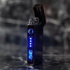 Merkloos Cuberna Elektrische Plasma USB Aansteker Met Batterij Indicator Ice Black - Wind En Storm Bestendig - Geschikt Voor Kaarsen, Vuurwerk, Sigaretten En BBQ -Merkloos Winkel 1200x1200 341