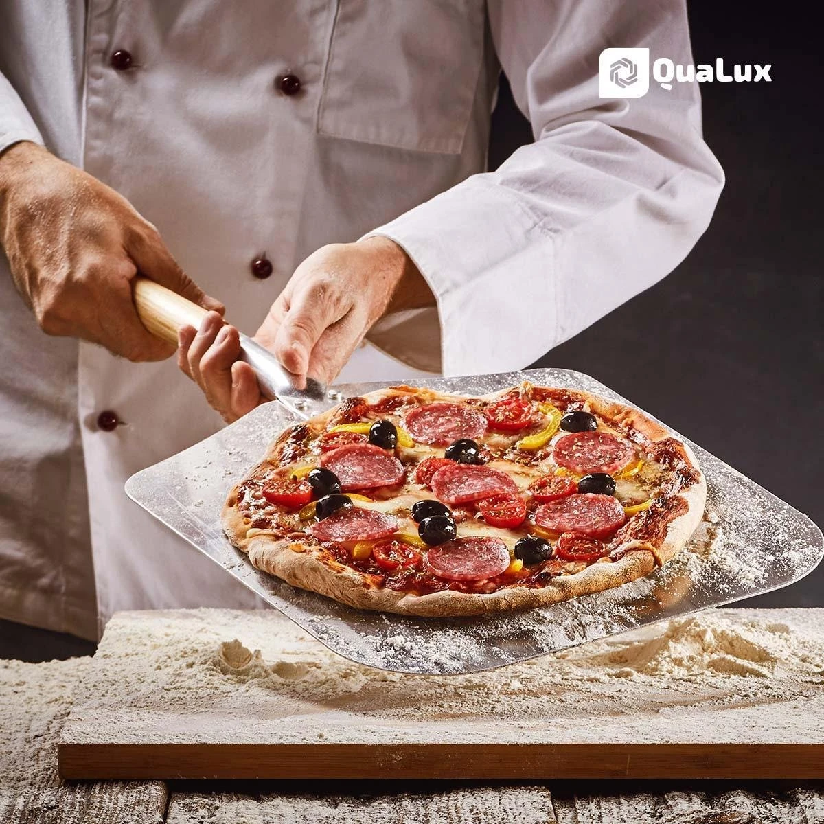 Qualux Pizzaschep Tweedelig – Pizzaschep Voor BBQ – Ophangbaar – Hout/rvs 6 Qualux Pizzaschep Tweedelig – Pizzaschep Voor BBQ – Ophangbaar – Hout/rvs - Afbeelding 4