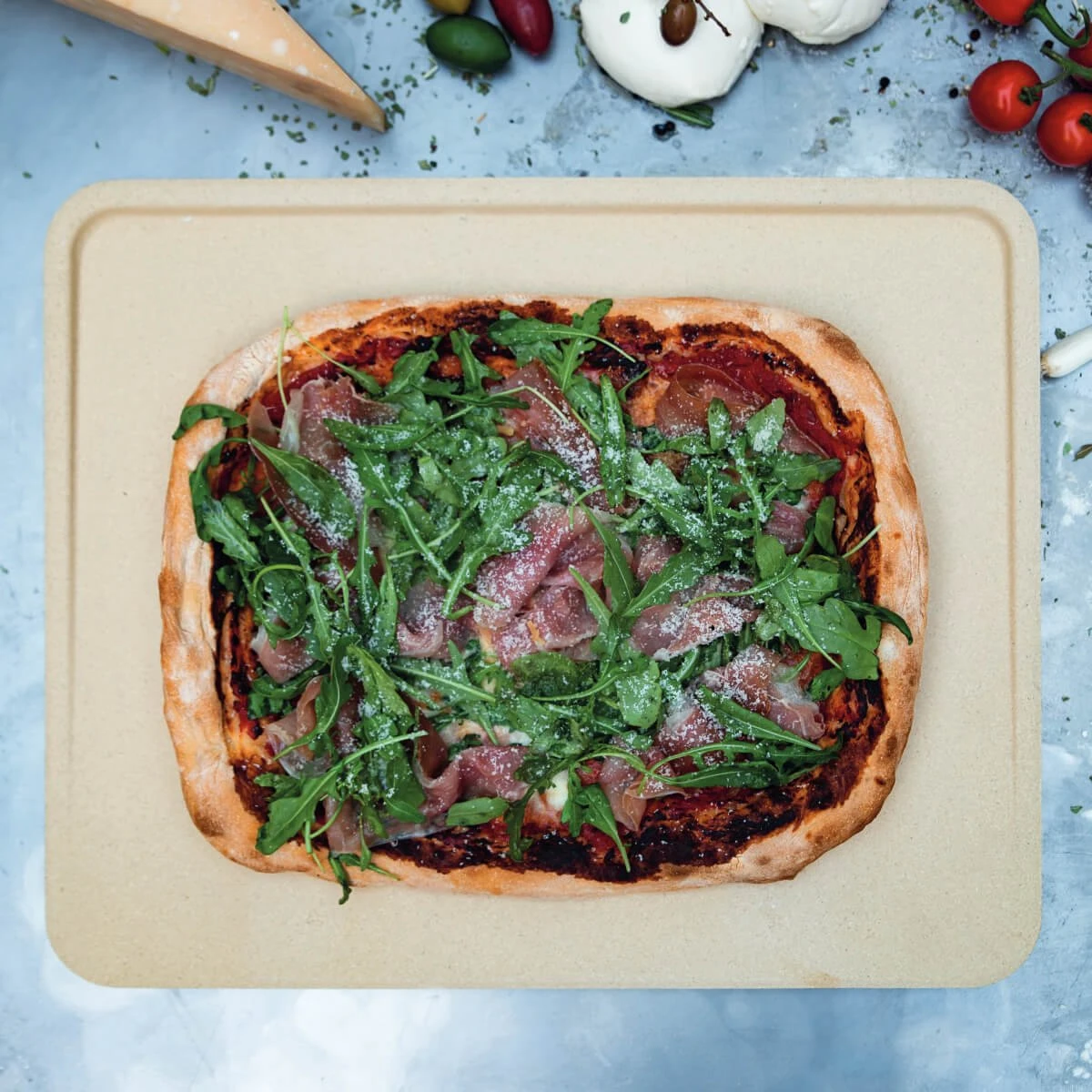 Boska Pizzasteen Deluxe Rechthoek - Voor De Oven - Knapperige Pizza's - 40x32 Cm - BBQ Accessoires 16 Boska Pizzasteen Deluxe Rechthoek - Voor De Oven - Knapperige Pizza's - 40x32 Cm - BBQ Accessoires - Afbeelding 14