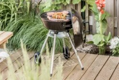 BBQ Collection Houtskoolbarbecue - Kogelbarbecue 45 X 60 Centimeter - Ronde Barbecue - Barbecue Op Wielen - Zwart - Metaal 38 BBQ Collection Houtskoolbarbecue - Kogelbarbecue 45 X 60 Centimeter - Ronde Barbecue - Barbecue Op Wielen - Zwart - Metaal -Merkloos Winkel 1200x800 31