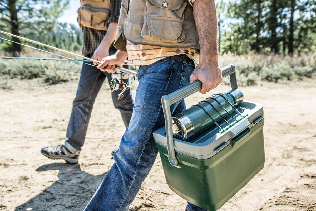 Stanley The Easy Carry Outdoor Cooler 6,6L - Koelbox - Green 7 Stanley The Easy Carry Outdoor Cooler 6,6L - Koelbox - Green - Afbeelding 5