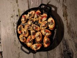 Valhal Outdoor Skillet / Plancha / Koekenpan - Gietijzer - Diameter 35cm, Twee Handvatten, VH35F -Merkloos Winkel 1200x900 45