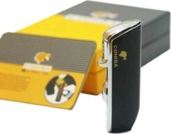 Cohiba® Sigarenaansteker - Sigarenboor - Sigaren - Sigaar - Cohiba Aansteker - Sigarenboor - Sigaren Accessoires - Sigarenknipper - Sigaar Aansteker - Cohiba - Incl. Luxe Geschenkdoos - Zwart -Merkloos Winkel 1200x937 2