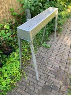 Spiedini Saté-bbq Bali 80 - Saté Houtskoolbarbecue Met Horizontaal Rooster - 80 Cm Lang, 11 Cm Breed - Materiaal: Gealuminiseerd Ijzer -Merkloos Winkel 899x1200 3